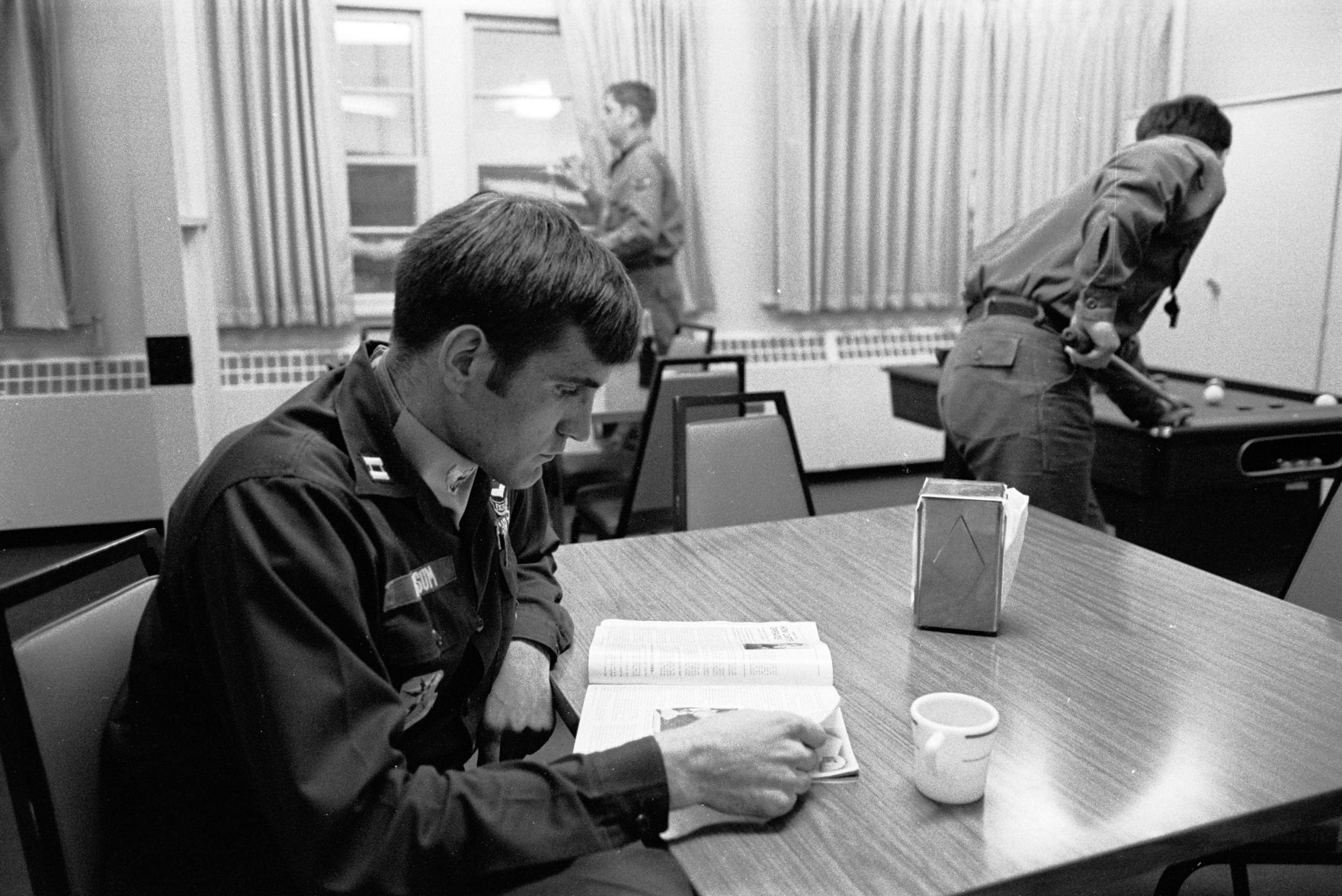 Flight Security Control Center, 1977